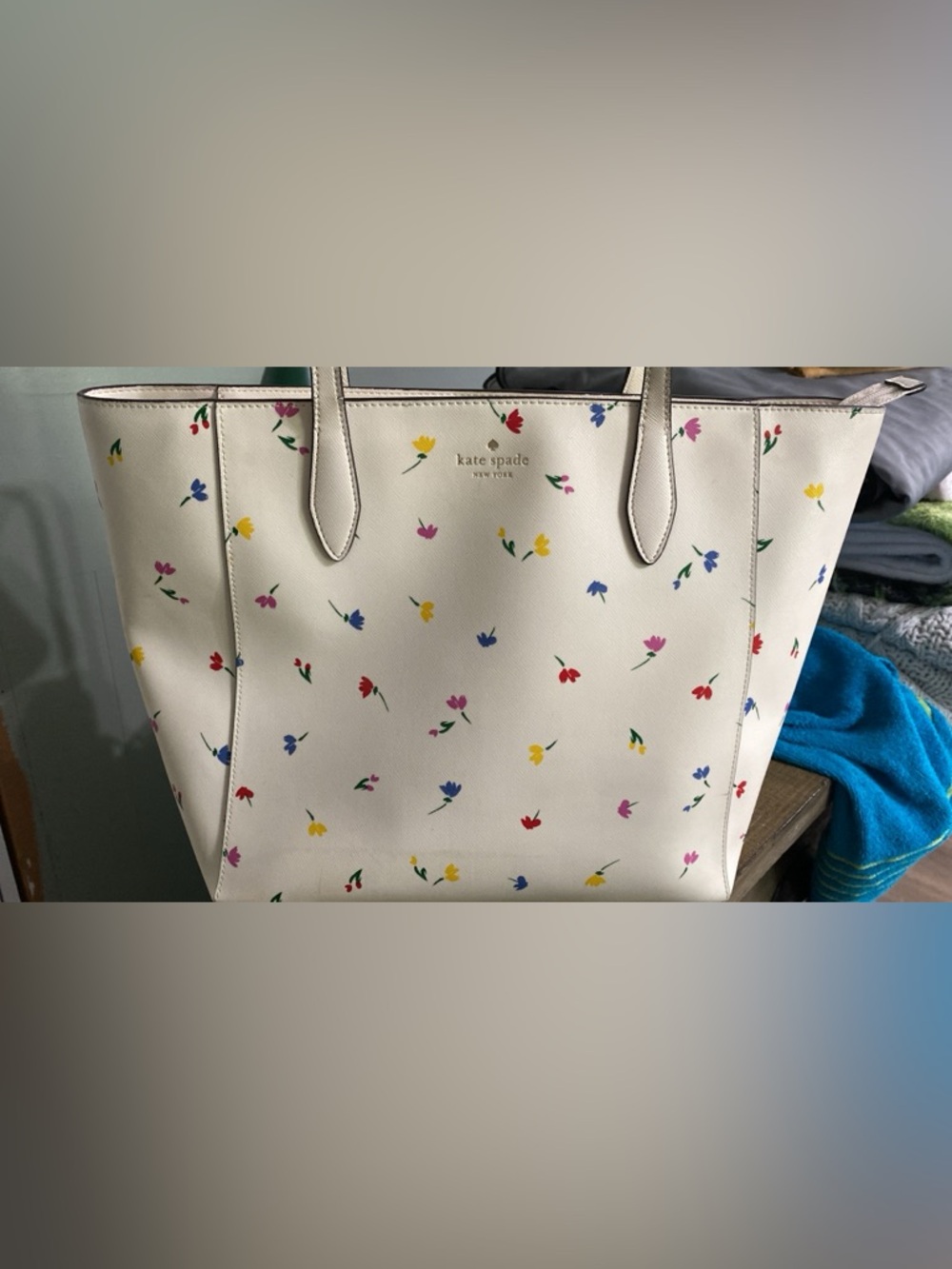 Kate Spade Cream Floral Scatter Tote